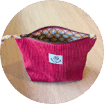 Trousse de toilette rouge